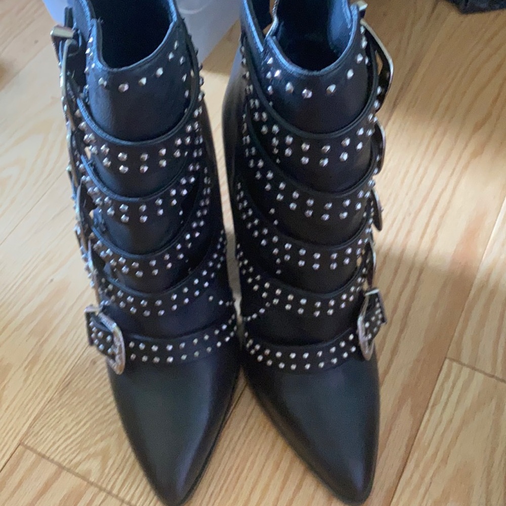 Steve Madden shoes